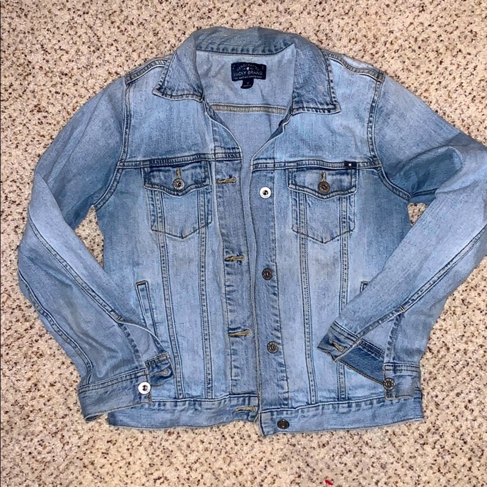 Women’s Lucky Brand jean jacket size S